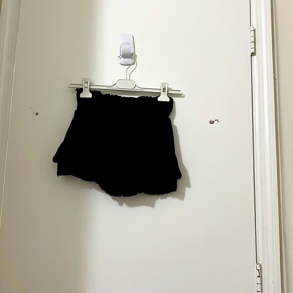 black flowy skirt